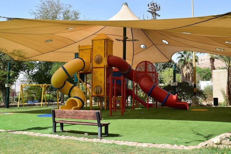 Hotel כפר נופש קלי"ה ים המלח Kalia Esterno foto