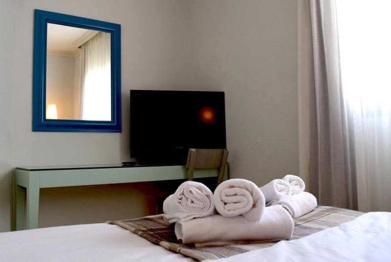 Hotel כפר נופש קלי"ה ים המלח Kalia Esterno foto