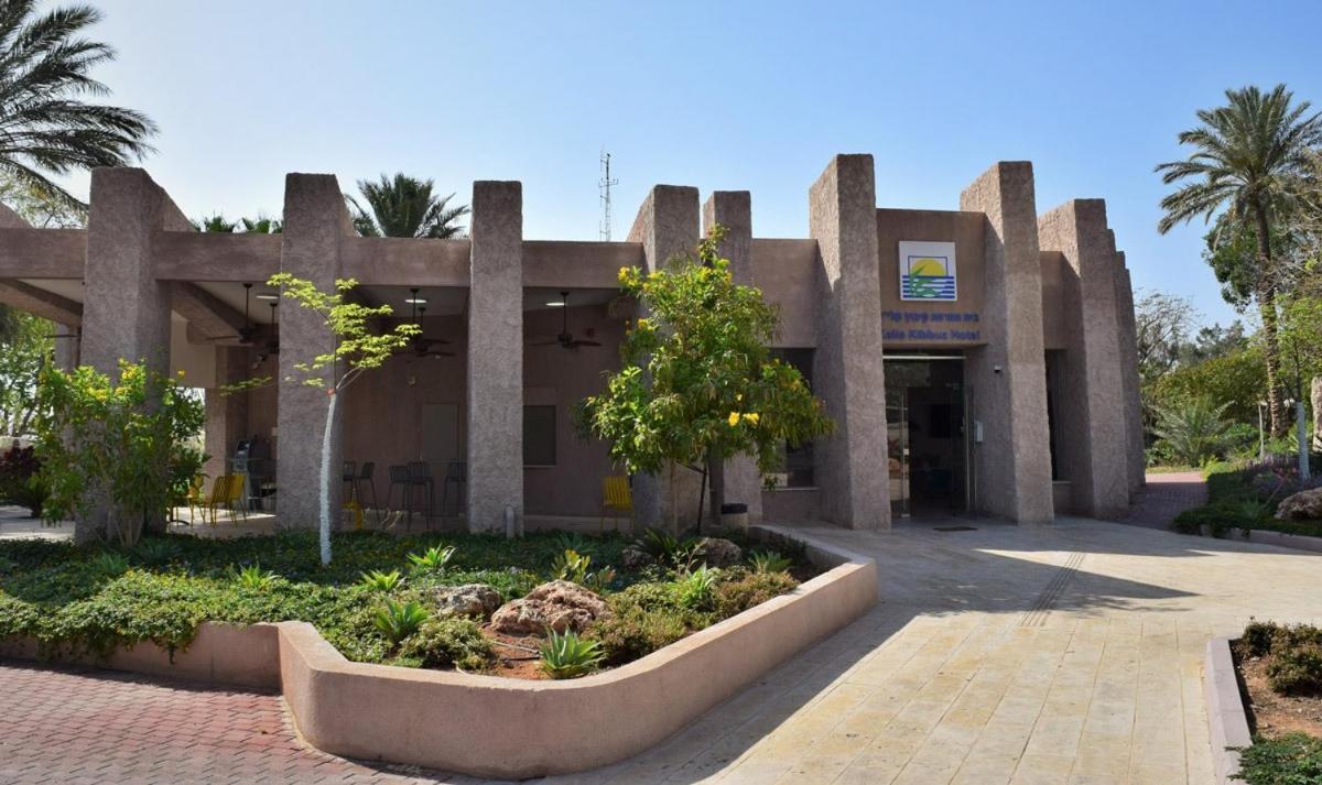 Hotel כפר נופש קלי"ה ים המלח Kalia Esterno foto