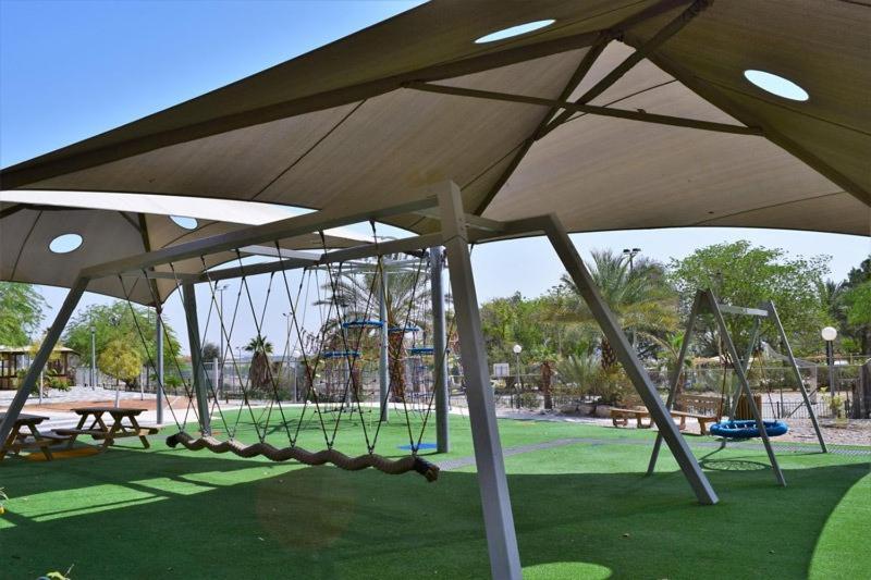 Hotel כפר נופש קלי"ה ים המלח Kalia Esterno foto