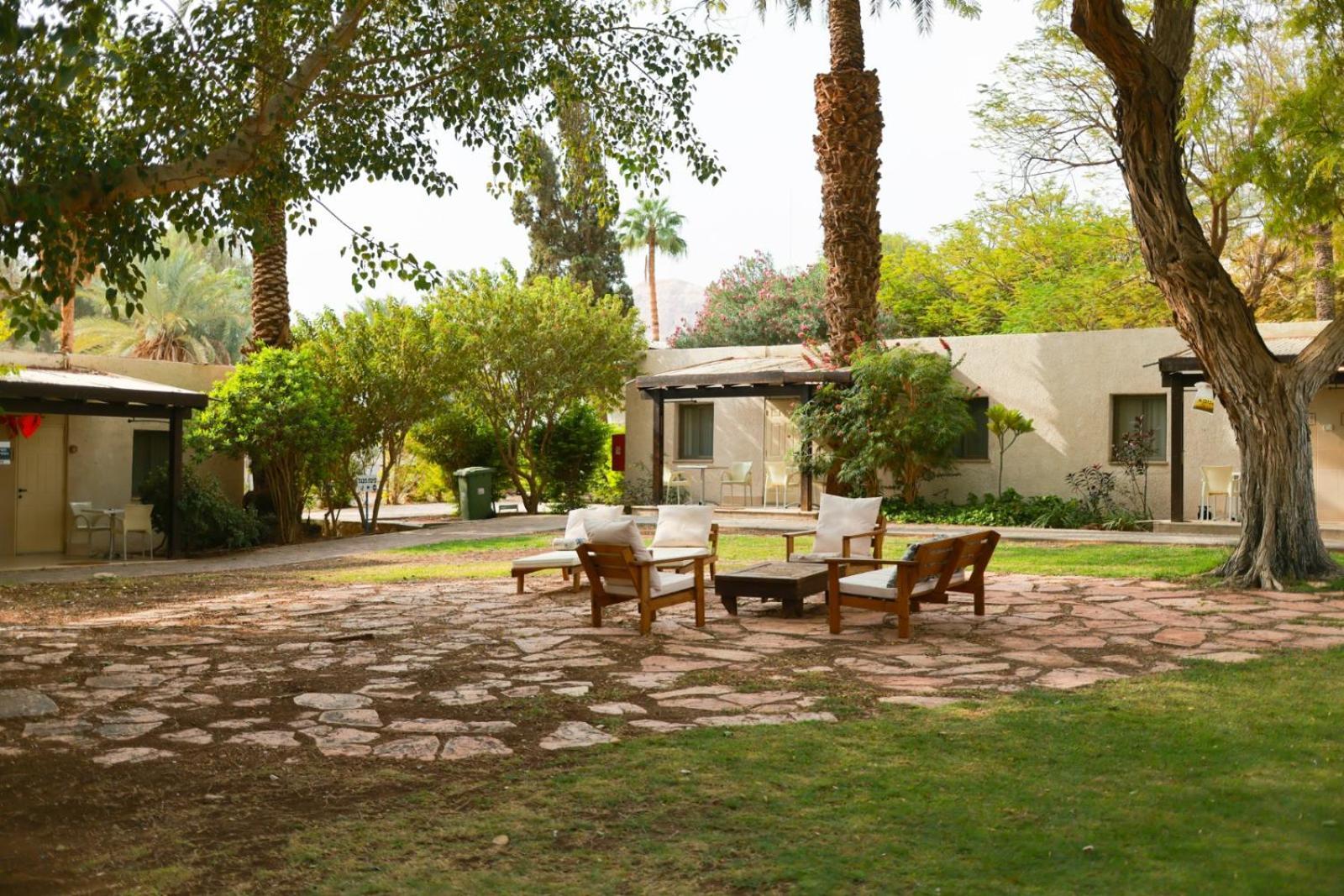 Hotel כפר נופש קלי"ה ים המלח Kalia Esterno foto